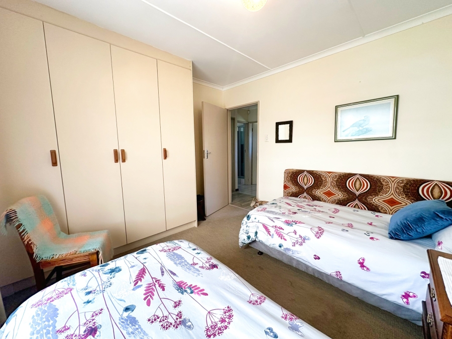 2 Bedroom Property for Sale in Meedingsride Western Cape